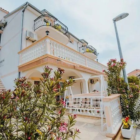 Tamaris * Vodice