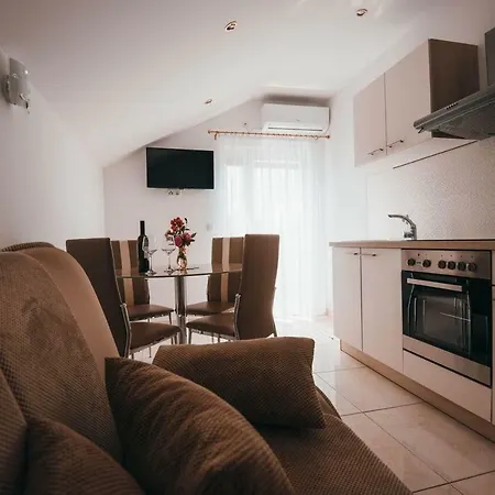 Tamaris Apartment *